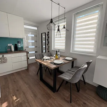 H&h Apartment *